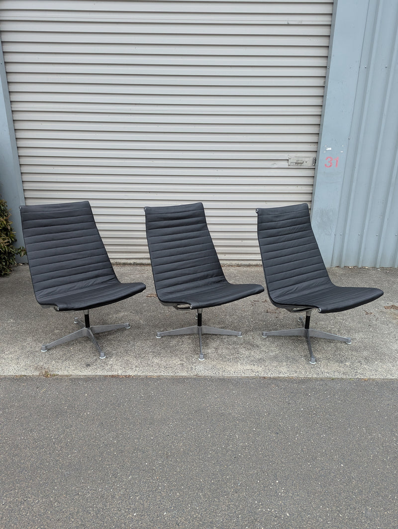 Restoration of single Eames office chair