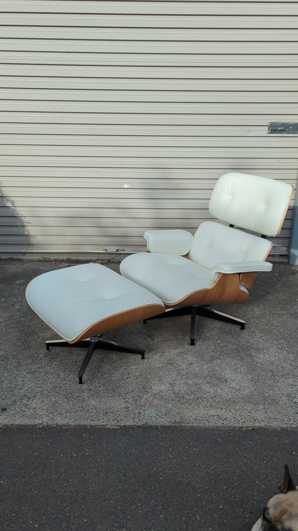 Original Charles Eames chairs with ottoman Herman Miller 2022 Tall model