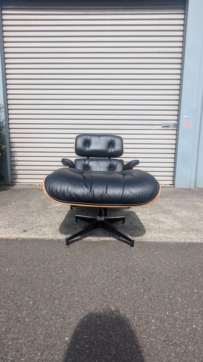 Restoration of single original Charles Eames chairs with ottoman Herman Miller