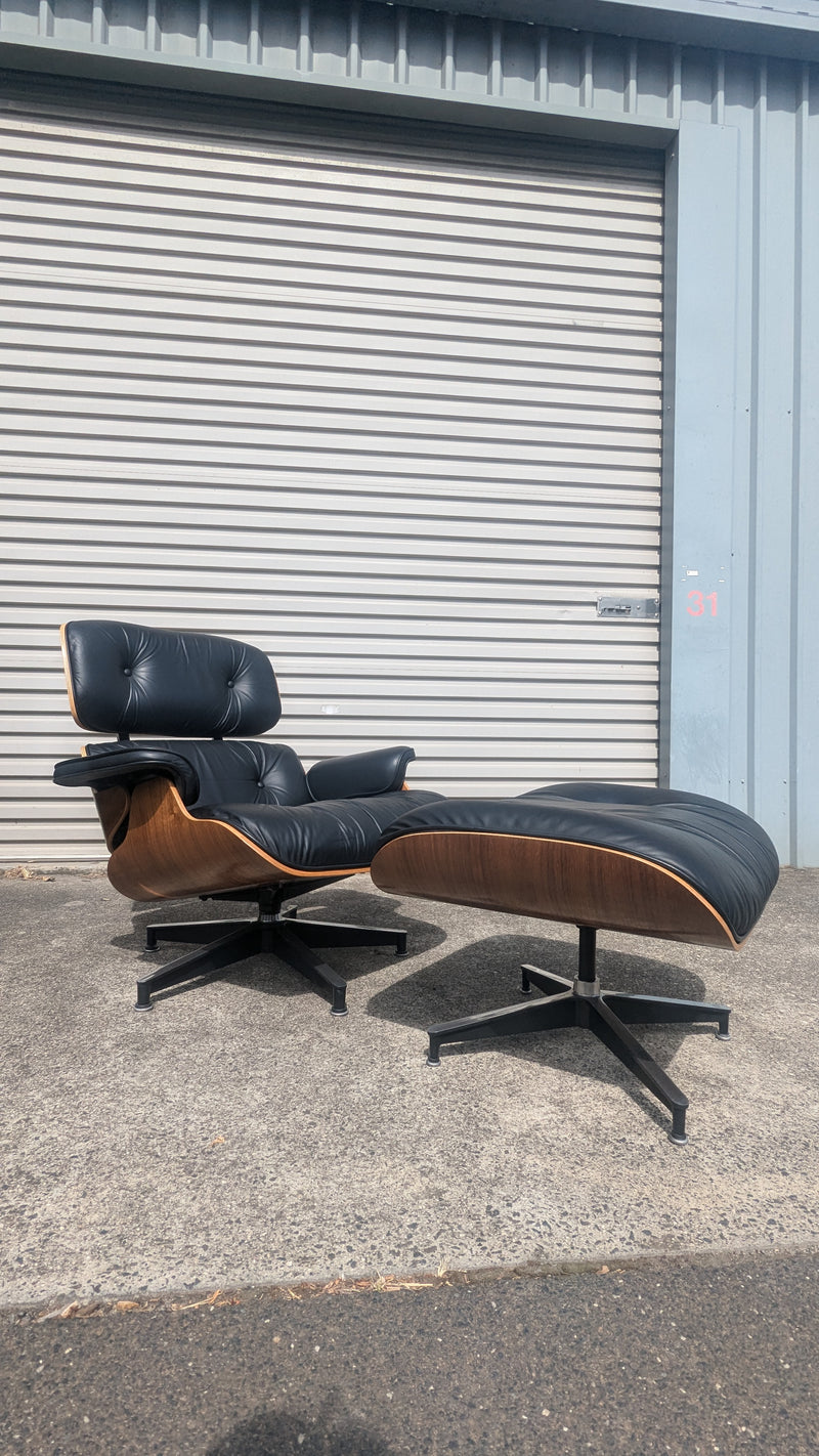 Restoration of single original Charles Eames chairs with ottoman Herman Miller