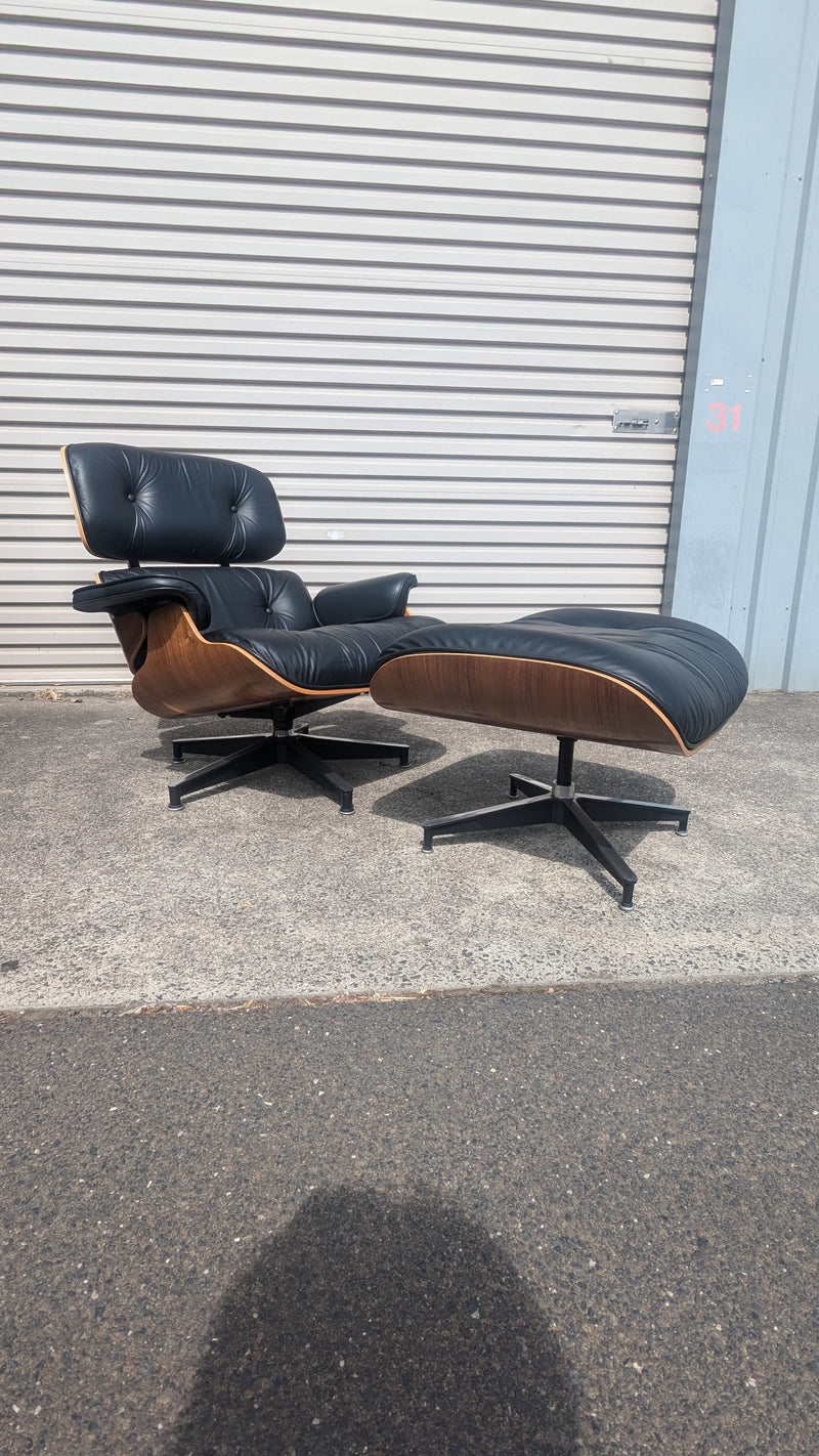 Restoration of single original Charles Eames chairs with ottoman Herman Miller