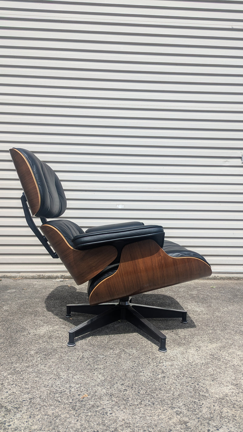 Restoration of single original Charles Eames chairs with ottoman Herman Miller